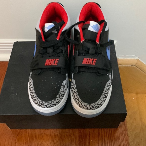 Jordan Legacy 312 low GS - Picture 2 of 5